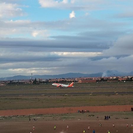 Riad Sarsar Airport Маракеш Екстериор снимка